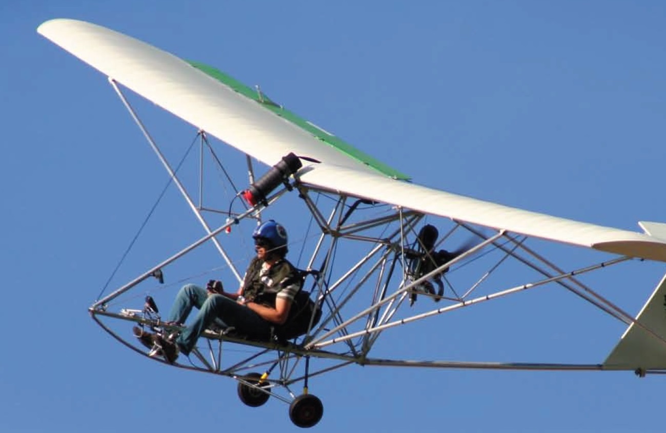 Comelli BRS Pressurized Parachutes for Trikes, Fixed wing, Gyrocopters